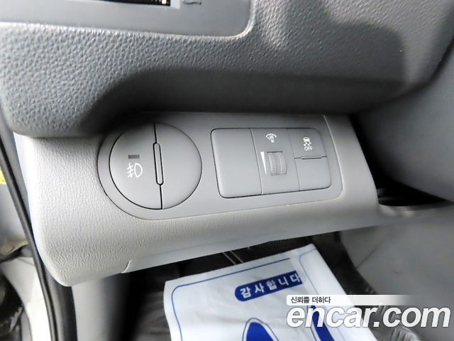 Hyundai Grand Starex 3-Seater VAN CVX Luxury 2015 — фото 21