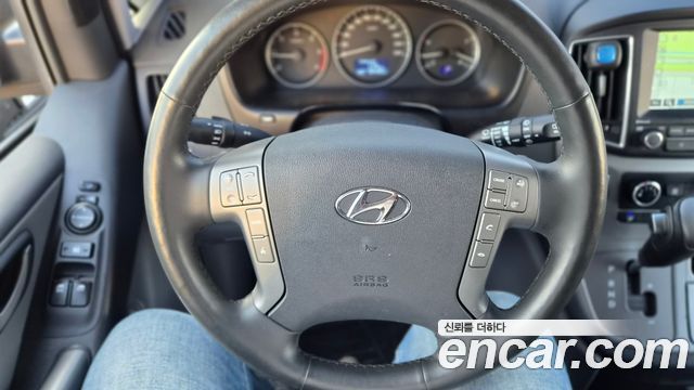 Hyundai Grand Starex Van 5-Seater Modern 2019 — фото 5