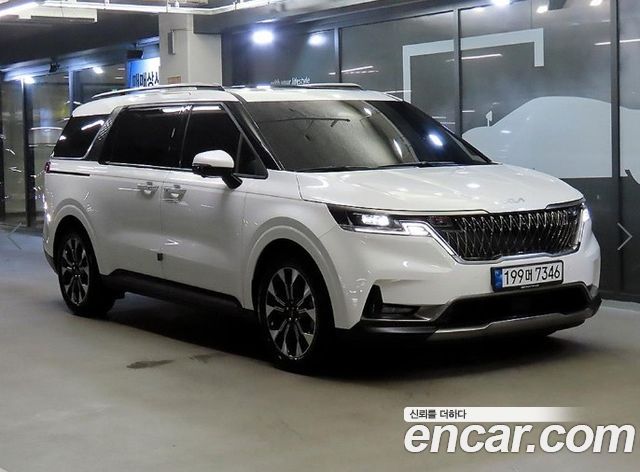 Kia Carnival (IV) Gasoline 9-Seater Signature 2023 — фото 1