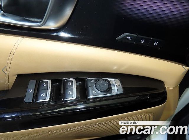 Kia Carnival (IV) Gasoline 9-Seater Signature 2023 — фото 17