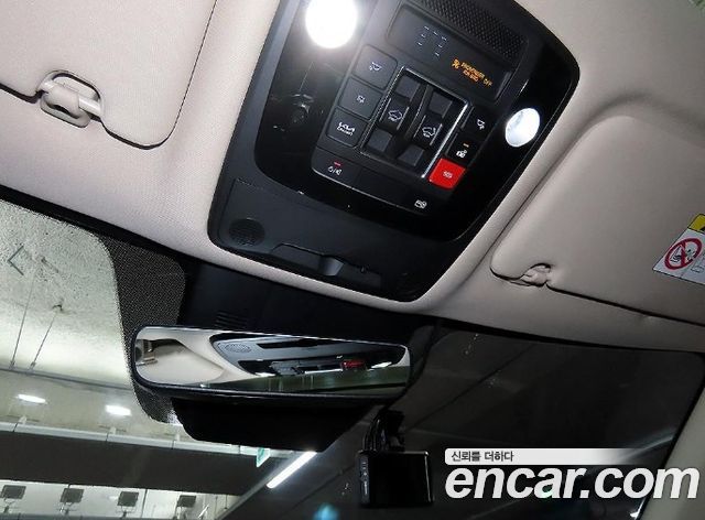 Kia Carnival (IV) Gasoline 9-Seater Signature 2023 — фото 19