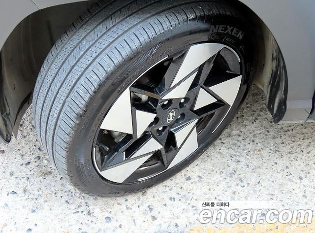 Hyundai Kona (SX2) Gasoline 1.6 Turbo 2WD Inspiration 2023 — фото 24