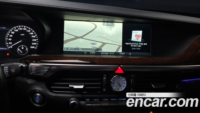 Genesis EQ900 5.0 GDI AWD Prestige 2016 — фото 20
