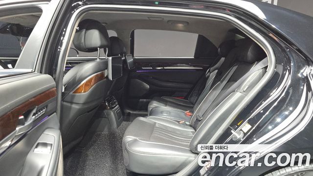 Genesis EQ900 5.0 GDI AWD Prestige 2016 — фото 26