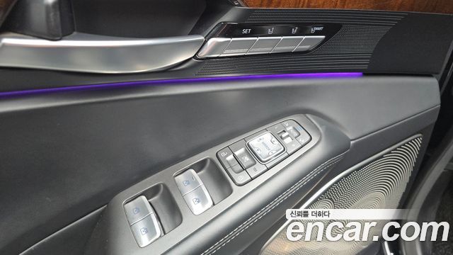 Genesis EQ900 5.0 GDI AWD Prestige 2016 — фото 34