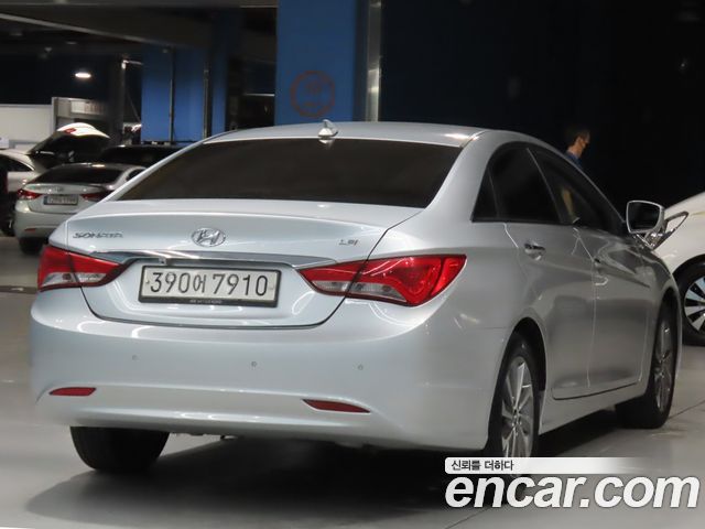 Hyundai Sonata (YF) LPI Premier 2013 — фото 4