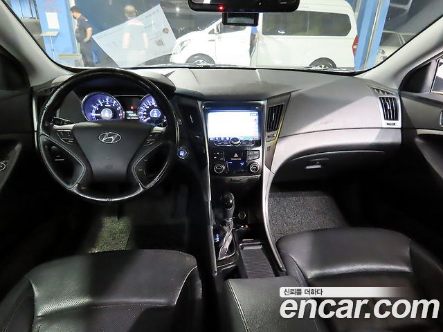 Hyundai Sonata (YF) LPI Premier 2013 — фото 5