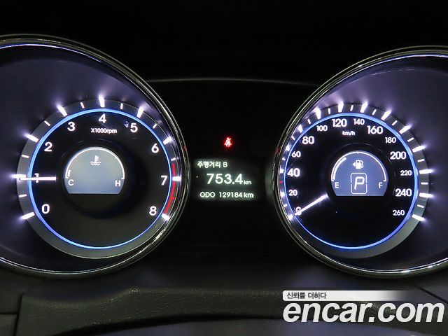 Hyundai Sonata (YF) LPI Premier 2013 — фото 9