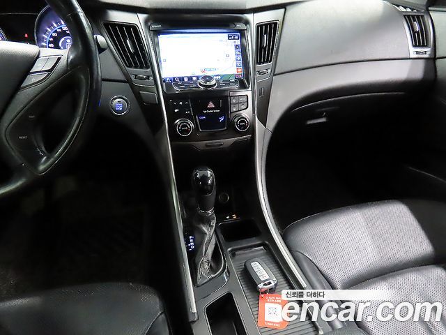 Hyundai Sonata (YF) LPI Premier 2013 — фото 15