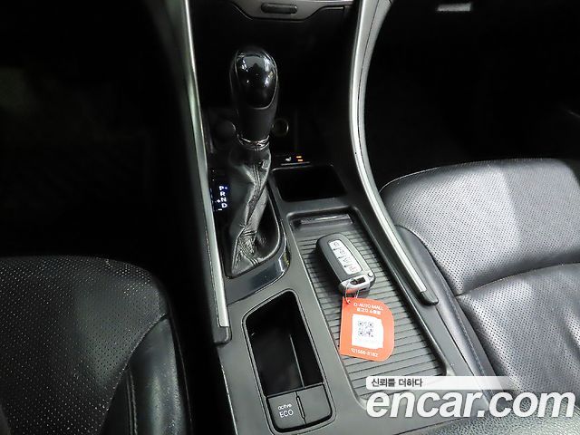 Hyundai Sonata (YF) LPI Premier 2013 — фото 17