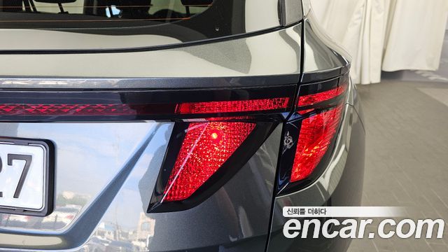 Hyundai Tucson Hybrid (NX4) Premium 2WD 2023 — фото 23