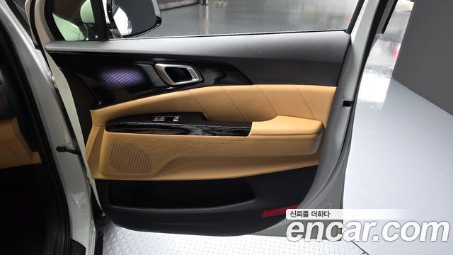 Kia Carnival (IV) Diesel 7-Seater Signature 2023 — фото 25