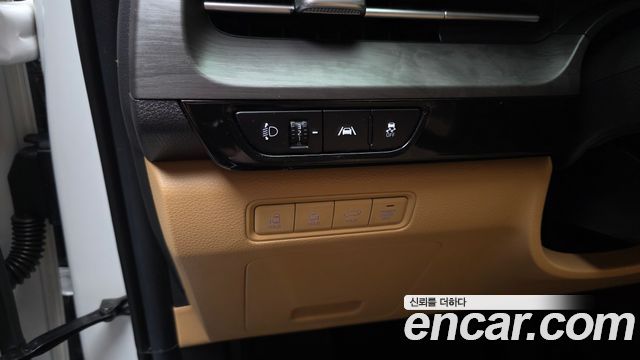 Kia Carnival (IV) Diesel 7-Seater Signature 2023 — фото 27