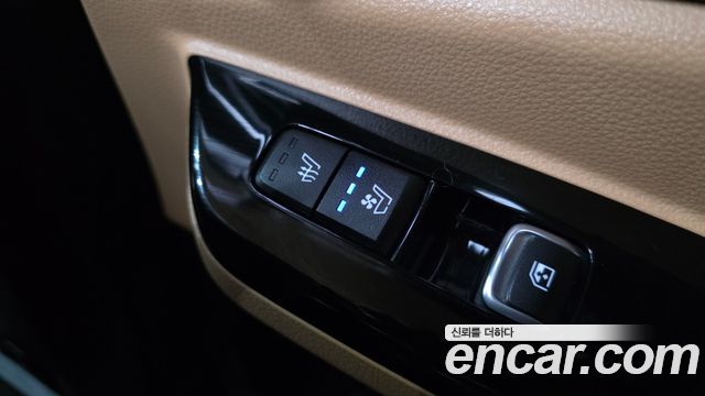 Kia Carnival (IV) Diesel 7-Seater Signature 2023 — фото 32