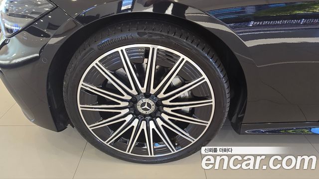 Mercedes-Benz CLE-Class (C236) CLE450 4MATIC Cabriolet 2025 — фото 5