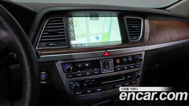 Genesis G80 3.8 GDI AWD Finest 2017 — фото 15