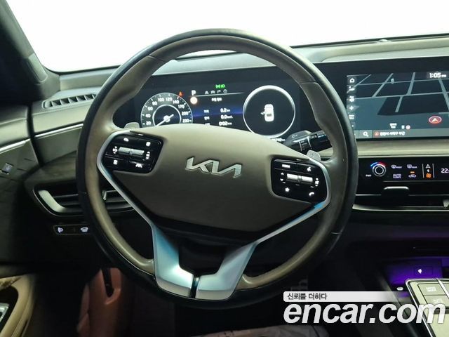 Kia K8 2.5 Gasoline 2WD Signature 2023 — фото 9