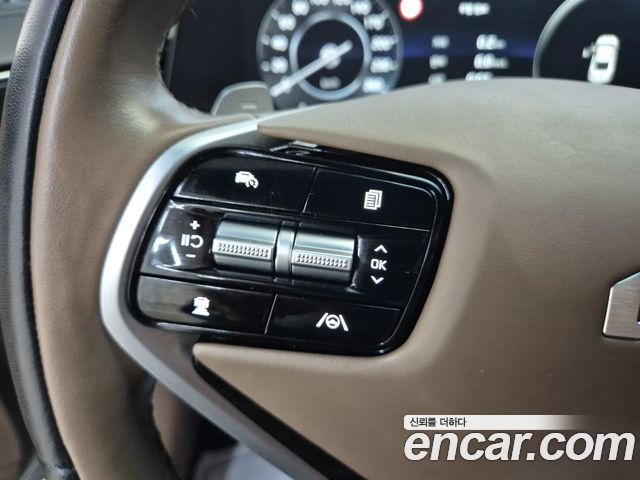 Kia K8 2.5 Gasoline 2WD Signature 2023 — фото 19