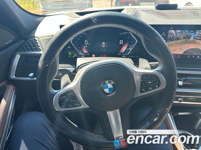 BMW X6 (G06) xDrive40i M Sport 2024 — фото 7