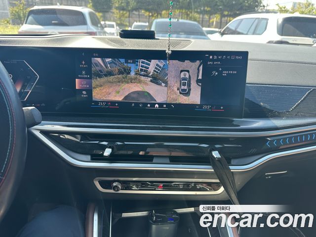 BMW X6 (G06) xDrive40i M Sport 2024 — фото 10