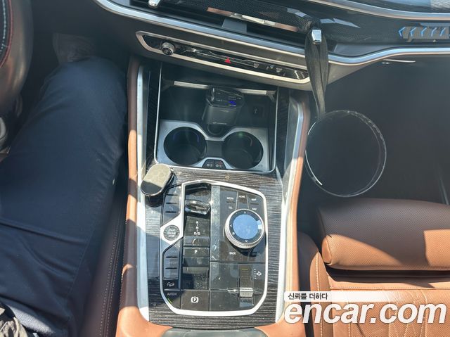 BMW X6 (G06) xDrive40i M Sport 2024 — фото 15