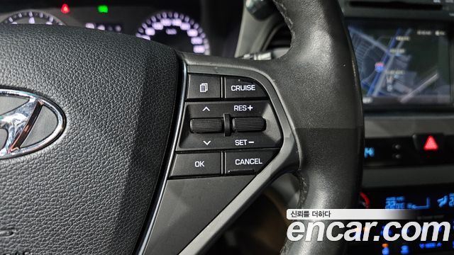 Hyundai Sonata (LF) LPI Premium Special 2016 — фото 21