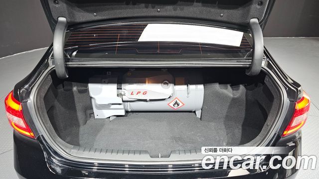 Hyundai Sonata (LF) LPI Premium Special 2016 — фото 24