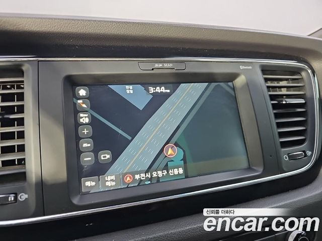 Kia Carnival 9-seater Noblesse 2017 — фото 18