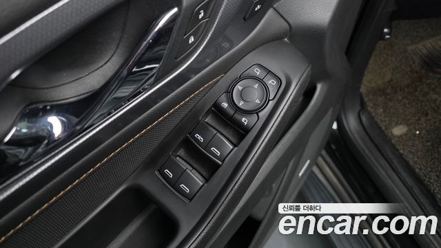 Chevrolet Traverse 3.6 AWD Redline 2020 — фото 35