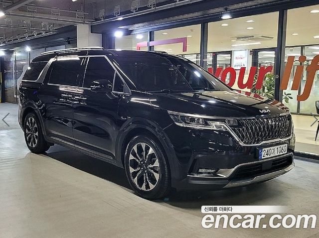 Kia Carnival (IV) Gasoline 9-Seater Signature 2023 — фото 1
