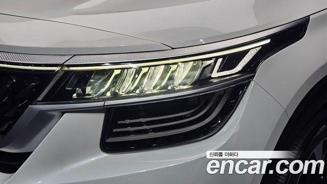 Kia Seltos Gasoline 1.6 Turbo 2WD Gravity 2023 — фото 28