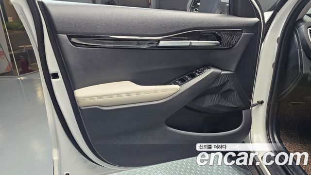 Kia Seltos Gasoline 1.6 Turbo 2WD Gravity 2023 — фото 30