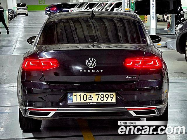 Volkswagen Passat GT (B8) 2.0 TDI 4Motion Prestige 2022 — фото 15
