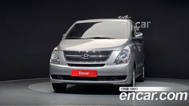 Hyundai Grand Starex 12-Seater Wagon CVX Deluxe 2013 — фото 3