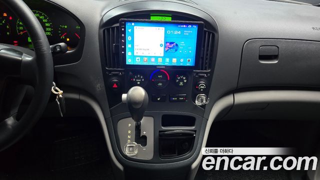Hyundai Grand Starex 12-Seater Wagon CVX Deluxe 2013 — фото 18