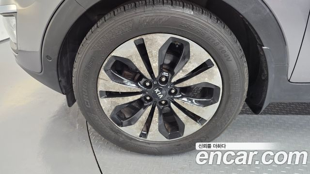 Kia Sportage R Gasoline Turbo GDI 2WD Limited 2012 — фото 5