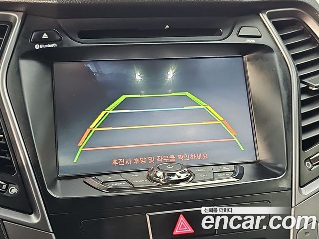 Hyundai Santa Fe (DM) Diesel(e-VGT) 2.0 2WD Premium 2013 — фото 18