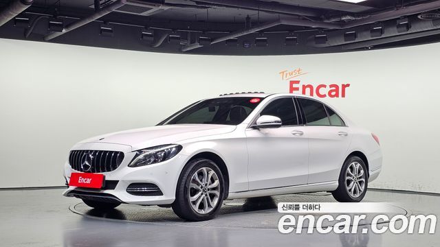 Mercedes-Benz C-Class (W205) C220 BlueTEC Avantgarde