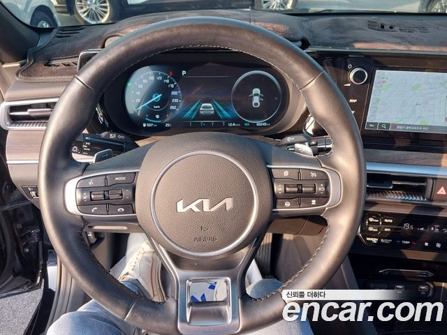 Kia K5 Hybrid (III) Noblesse 2022 — фото 17