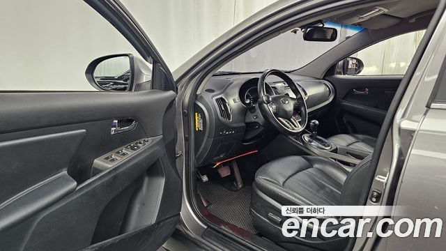 Kia Sportage R Diesel 2WD Prestige 2015 — фото 10