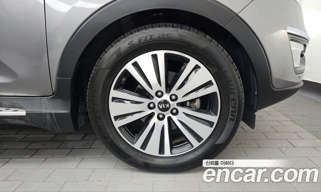 Kia Sportage R Diesel 2WD Prestige 2015 — фото 21
