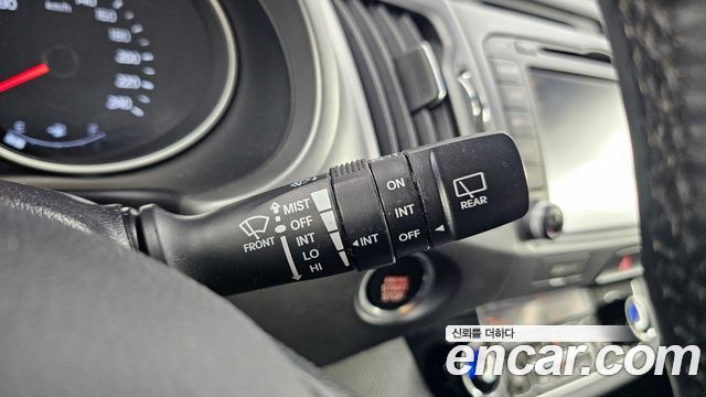 Kia Sportage R Diesel 2WD Prestige 2015 — фото 28