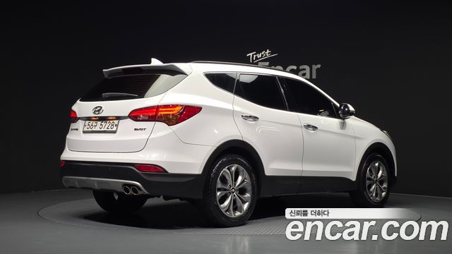 Hyundai Santa Fe (DM) Diesel(e-VGT) 2.0 2WD Exclusive 2015 — фото 2