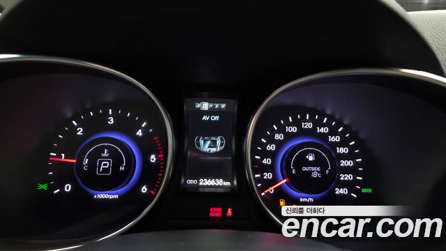Hyundai Santa Fe (DM) Diesel(e-VGT) 2.0 2WD Exclusive 2015 — фото 8