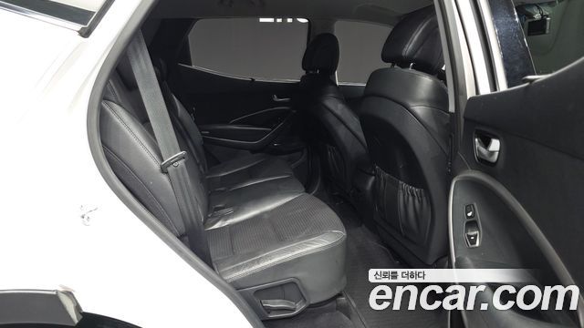 Hyundai Santa Fe (DM) Diesel(e-VGT) 2.0 2WD Exclusive 2015 — фото 12