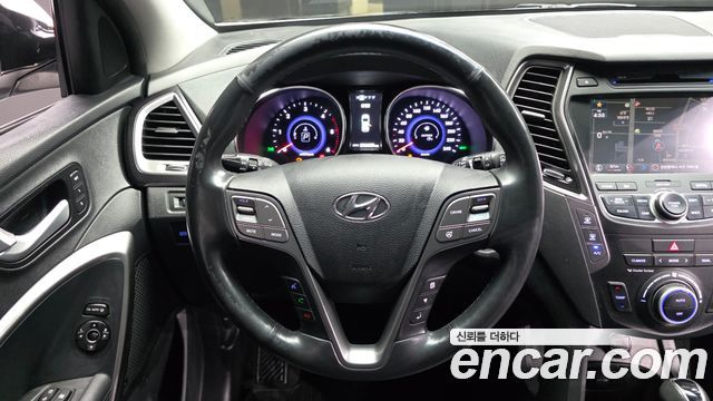 Hyundai Santa Fe (DM) Diesel(e-VGT) 2.0 2WD Exclusive 2015 — фото 13