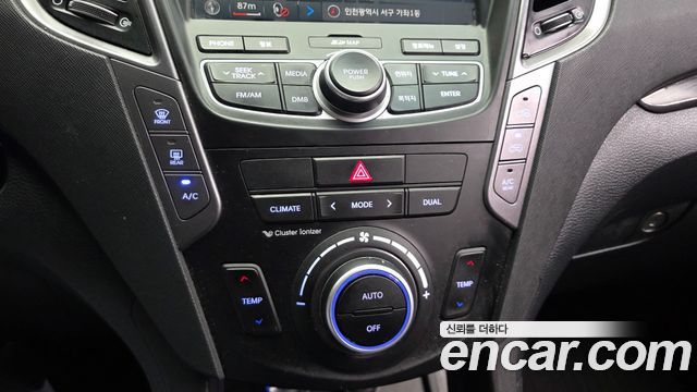 Hyundai Santa Fe (DM) Diesel(e-VGT) 2.0 2WD Exclusive 2015 — фото 16