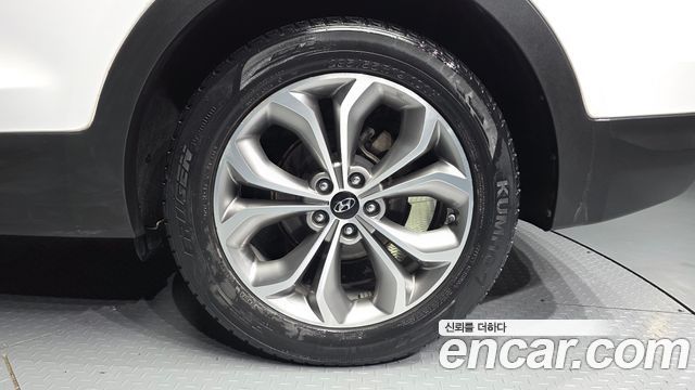 Hyundai Santa Fe (DM) Diesel(e-VGT) 2.0 2WD Exclusive 2015 — фото 21