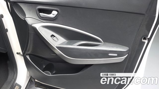 Hyundai Santa Fe (DM) Diesel(e-VGT) 2.0 2WD Exclusive 2015 — фото 24