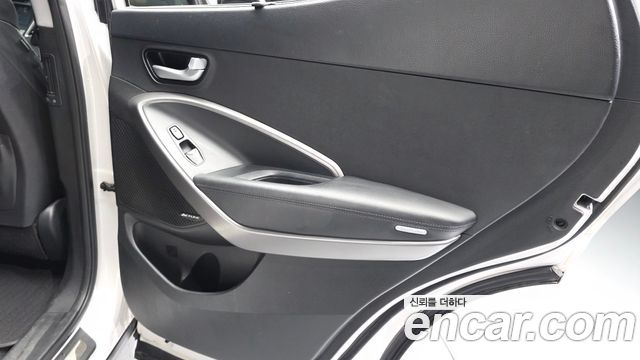Hyundai Santa Fe (DM) Diesel(e-VGT) 2.0 2WD Exclusive 2015 — фото 25